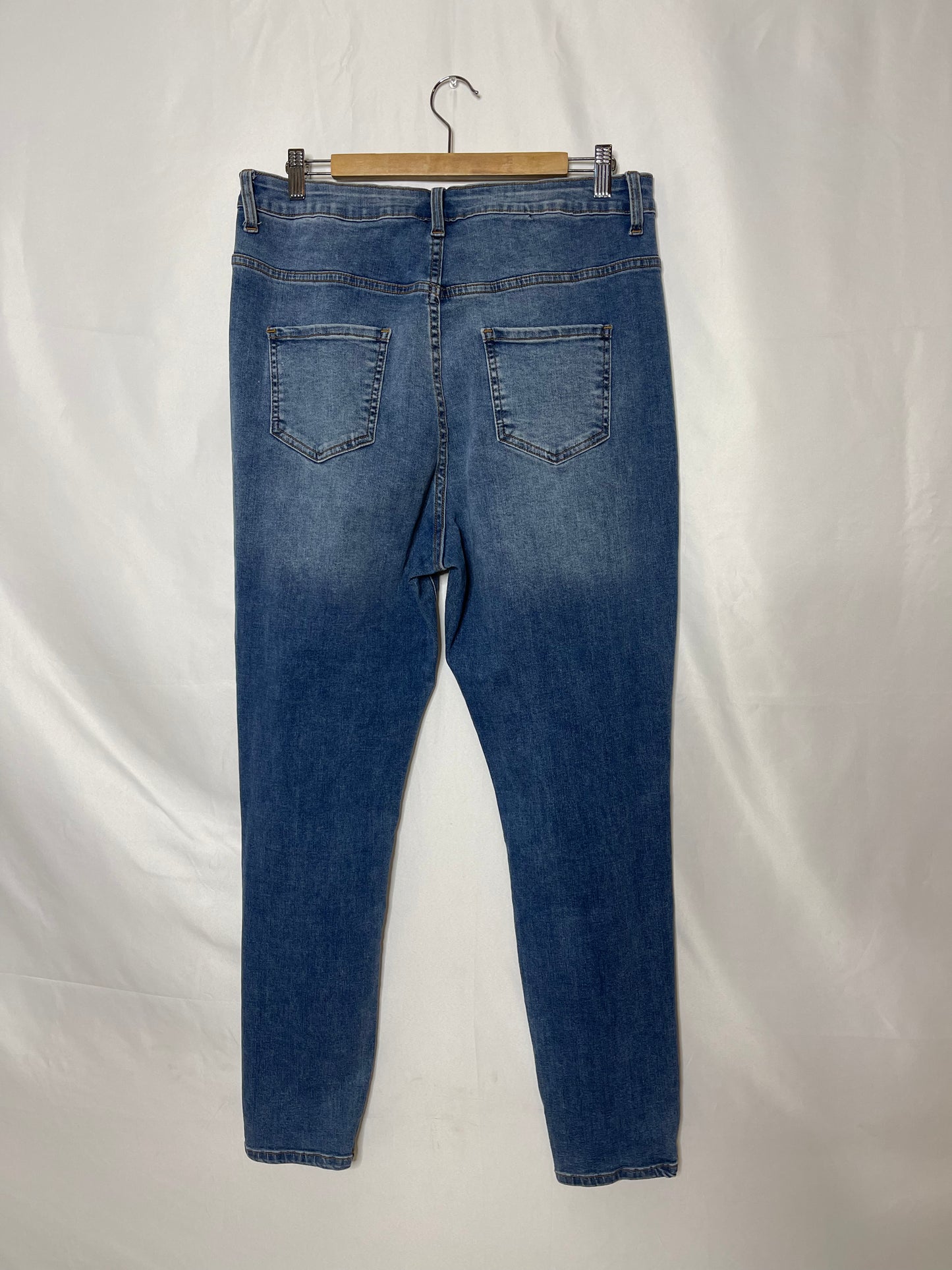 2x Distressed skinny jeans M.A.P